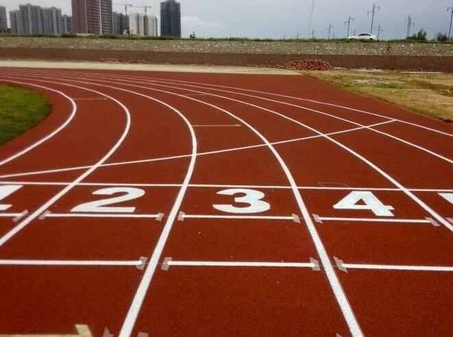 學校、小區(qū)運動場為什么要選擇安康塑膠跑道施工？